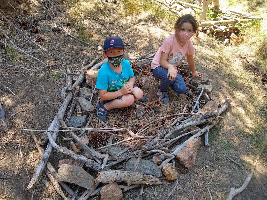 Campers build their own bird nests in Bear Canyon